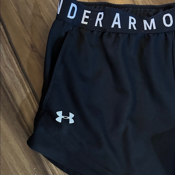 Under Armour Women's Black Sports Shorts - Picture 2 of 5